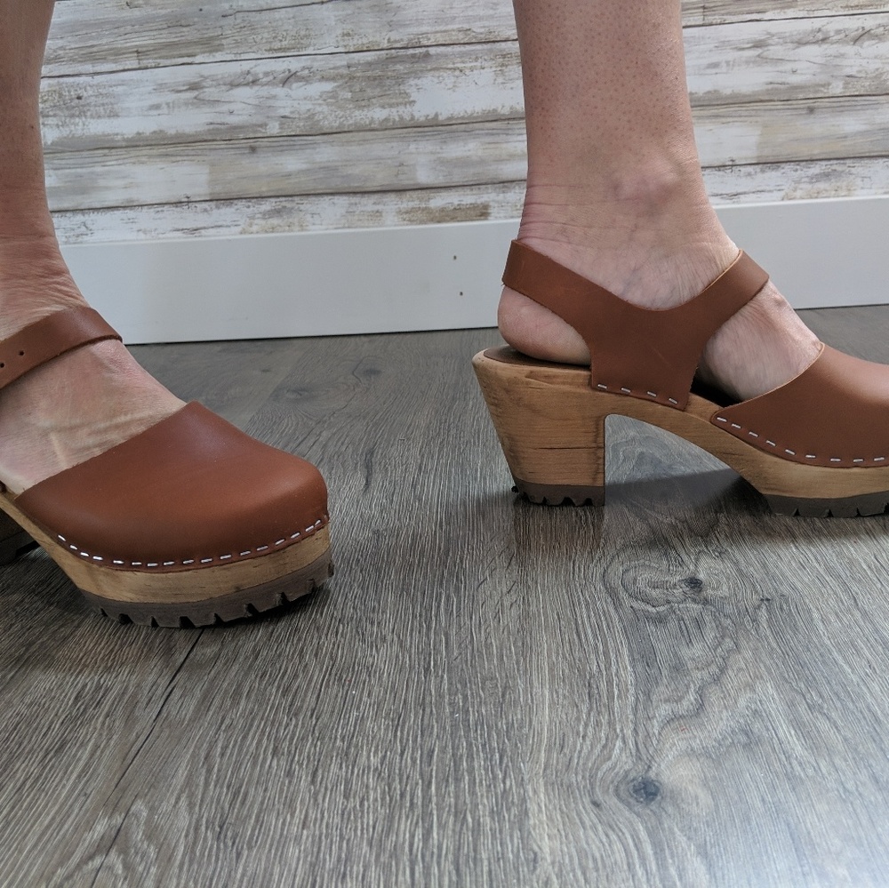 MIA CLOGS - Picture 2 of 4